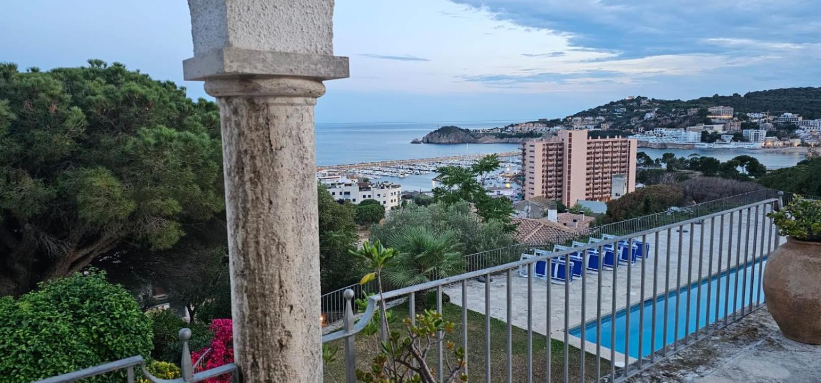 Villa Maricel Sant Feliu de Guixols Exterior photo
